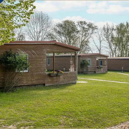 Bungalow 6
